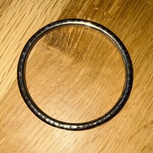 Vintage Silpada B1482 .925 sterling silver Hammered Metal Bangle Bracelet